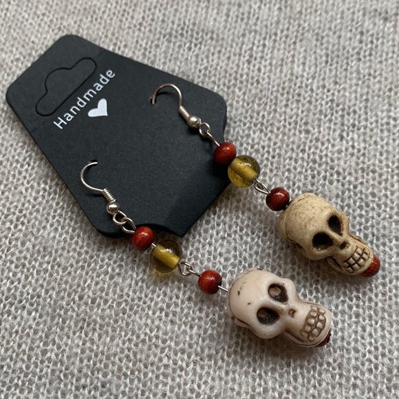 Earrings - Off white Skulls clear brown & ocre beads - Picture 1 of 3